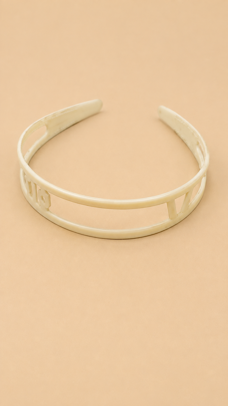 Elegant Open-Design Plastic Hair Headband for Girls & Women – Cream