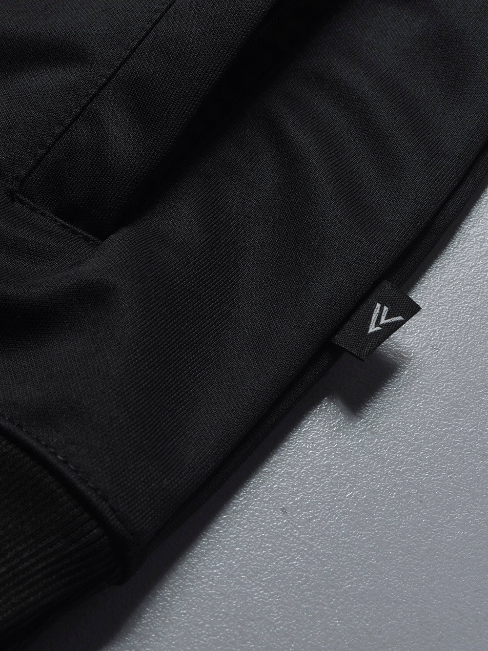 Louis Vicaci Active Wear Stylish Zipper Mock Neck with Logo For Men-Black-BE2052