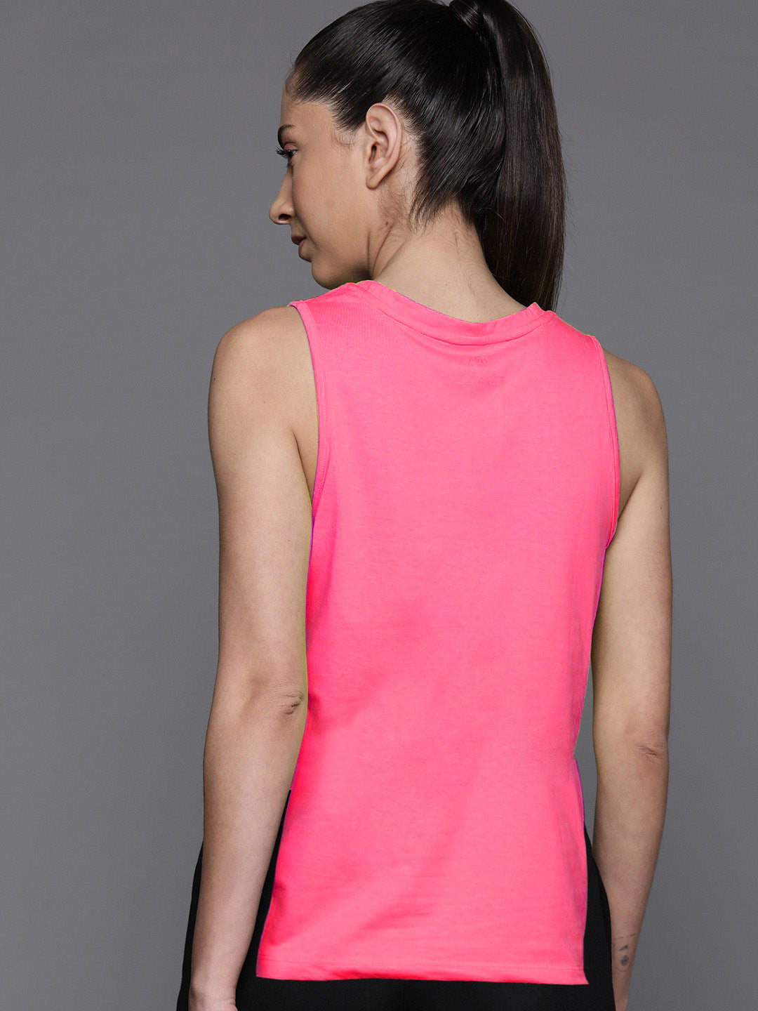 Popular Sports Viscose Sleeveless Top For Women-Fluorescent Pink-BR13721