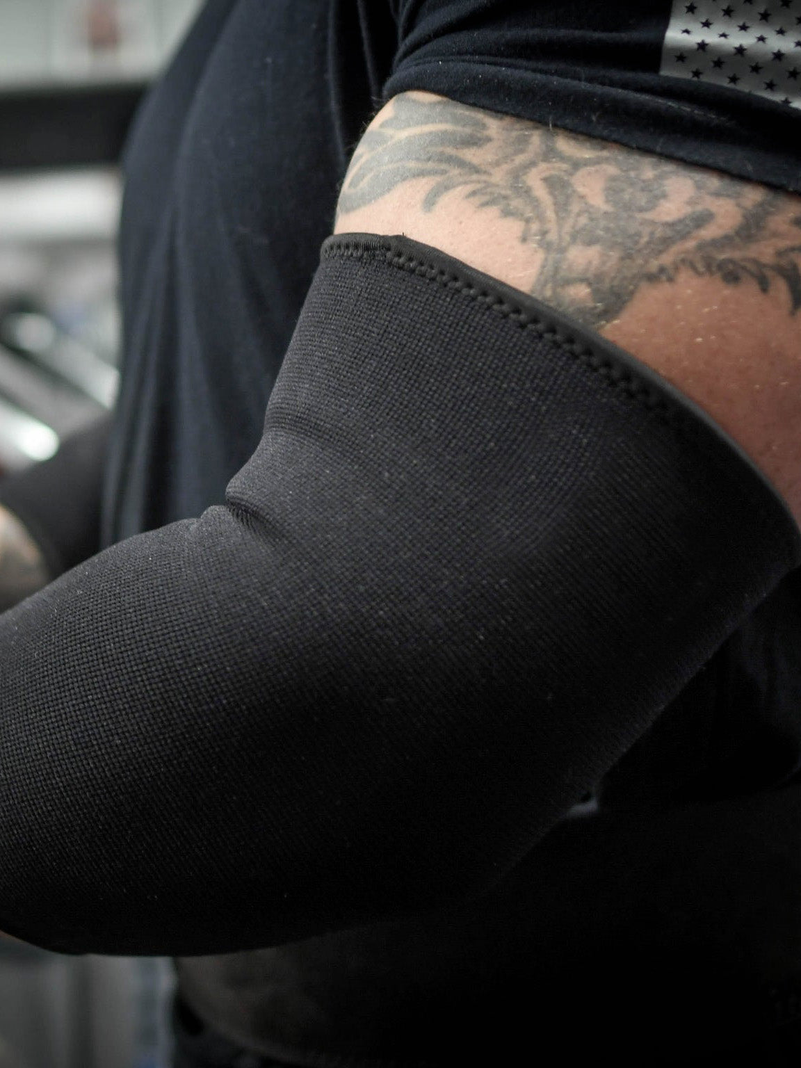 Preimium Quality Fitness Elbow Pair Pads Workout Equipment for Men-LV389