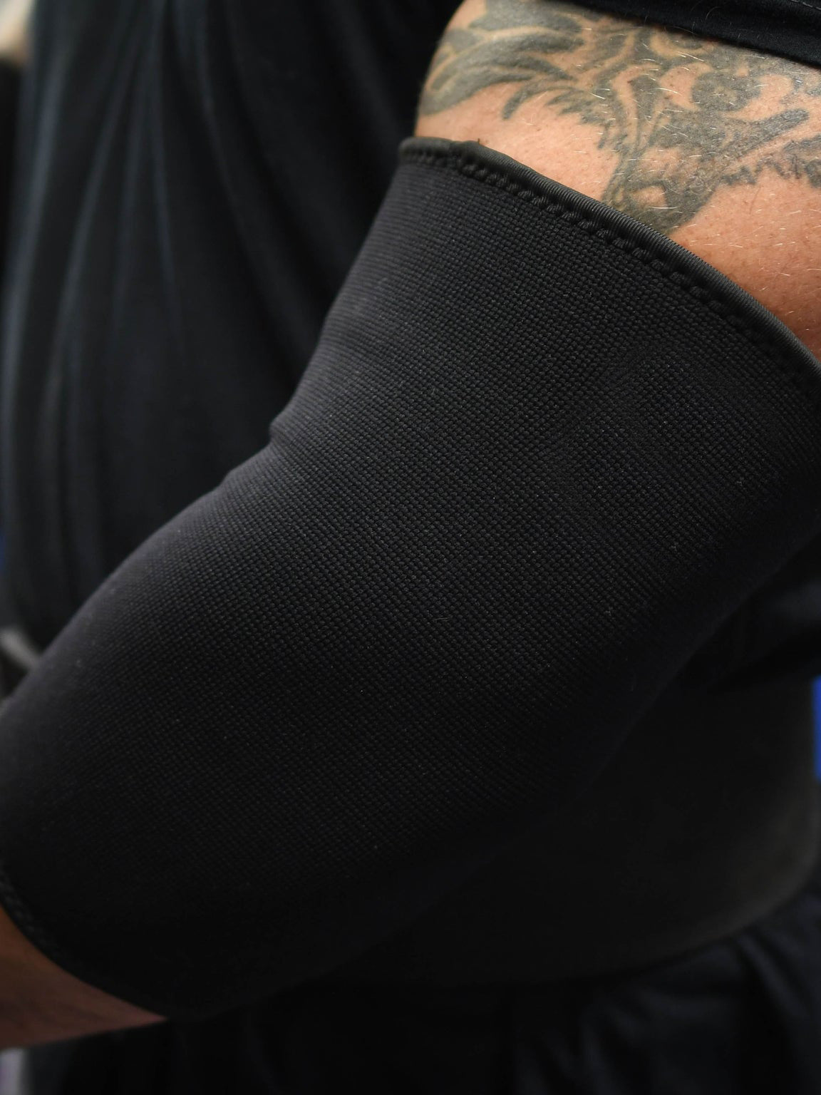 Preimium Quality Fitness Elbow Pair Pads Workout Equipment for Men-LV389