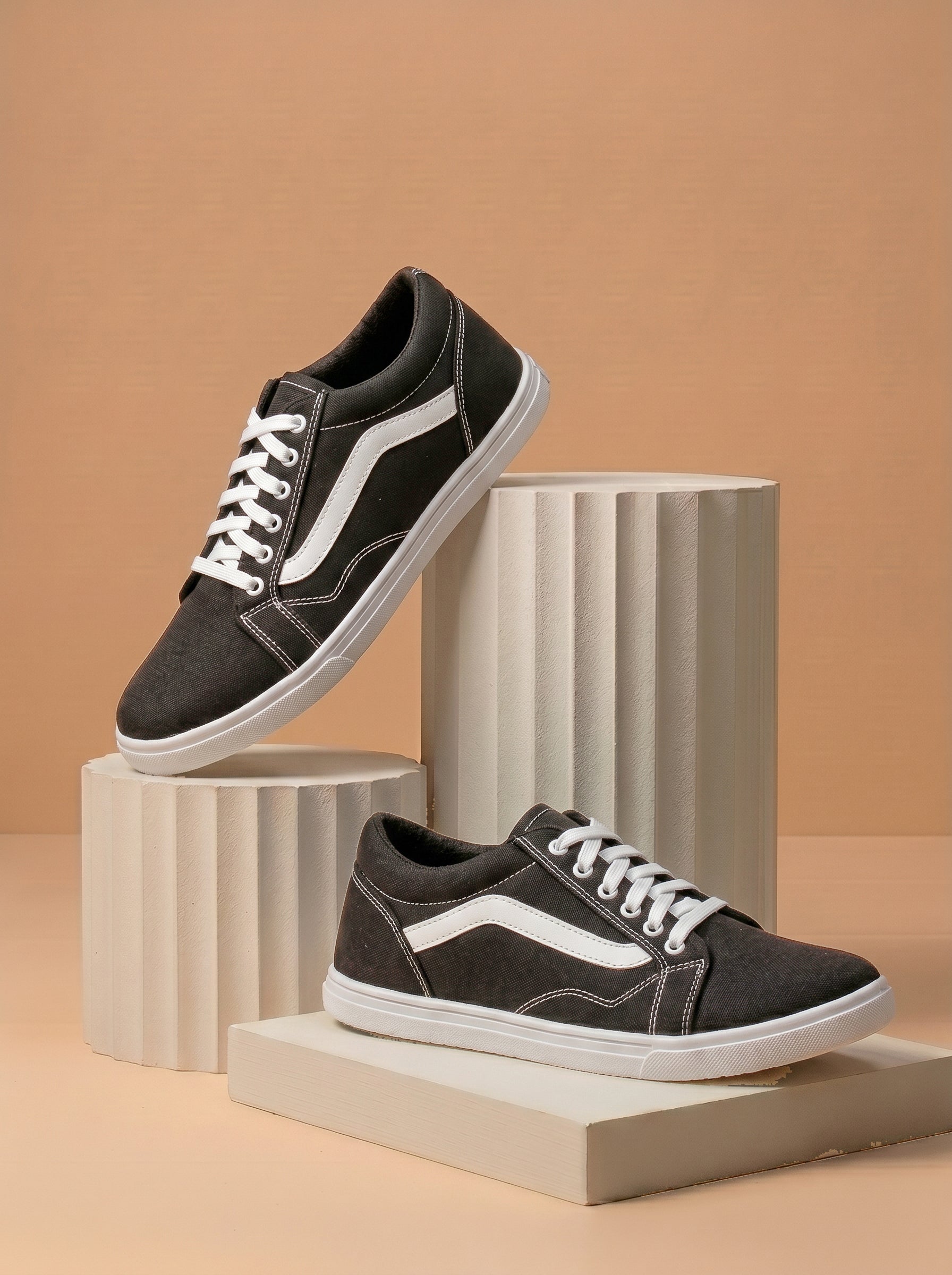 Classic Sneaker Shoes For Men-Light Black-BE2041