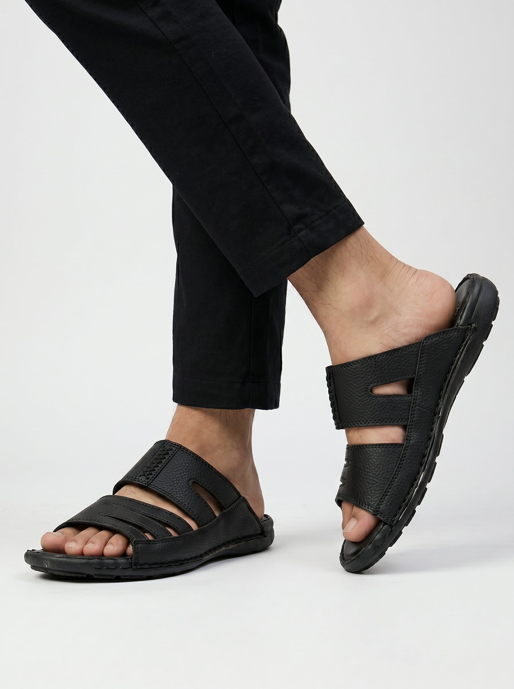 Desiderio Rexine Leather Chappal For Men-Black-BE2438