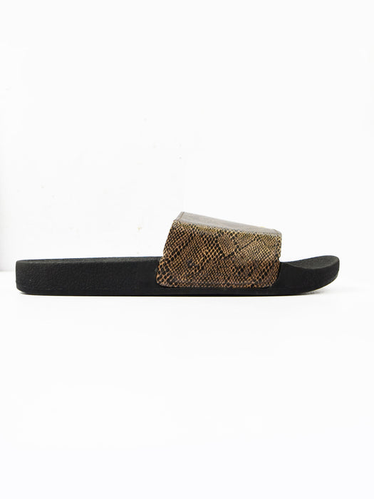 Black Camel Stylish Dumfries Textured Design Soft Slides-Light Brown-RT261