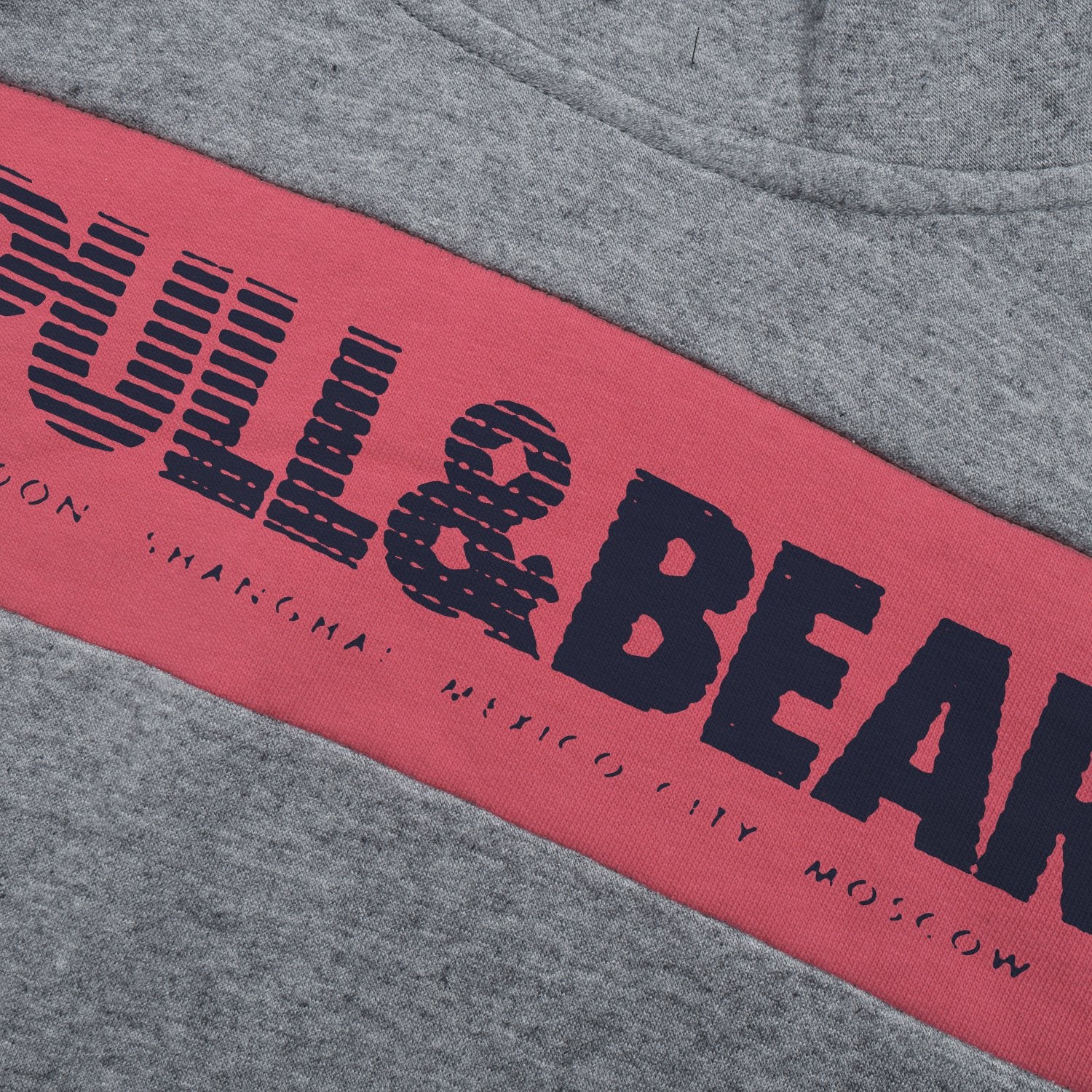 P&B Fleece Pullover Hoodie For Men-Charcoal Melange with Pink Panel-BE13227
